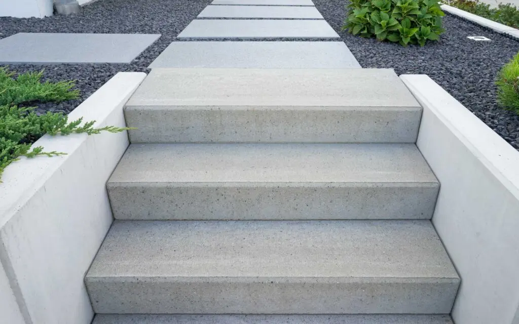 Concrete steps